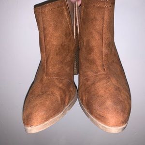 Women’s cognac booties - size 7
